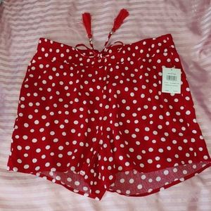 Polka dots shorts
